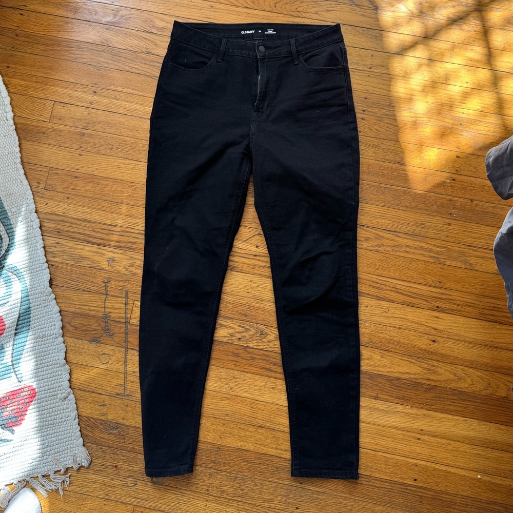 Black Skinny Jeans